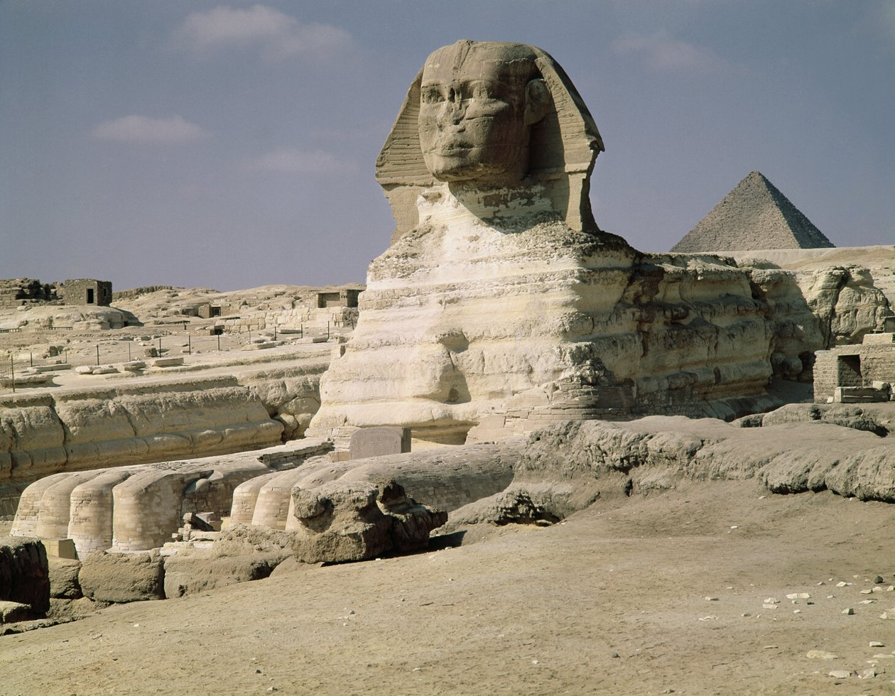 Vista desde el noreste de la Esfinge, del reinado del rey Kefrén de Egyptian 4th Dynasty