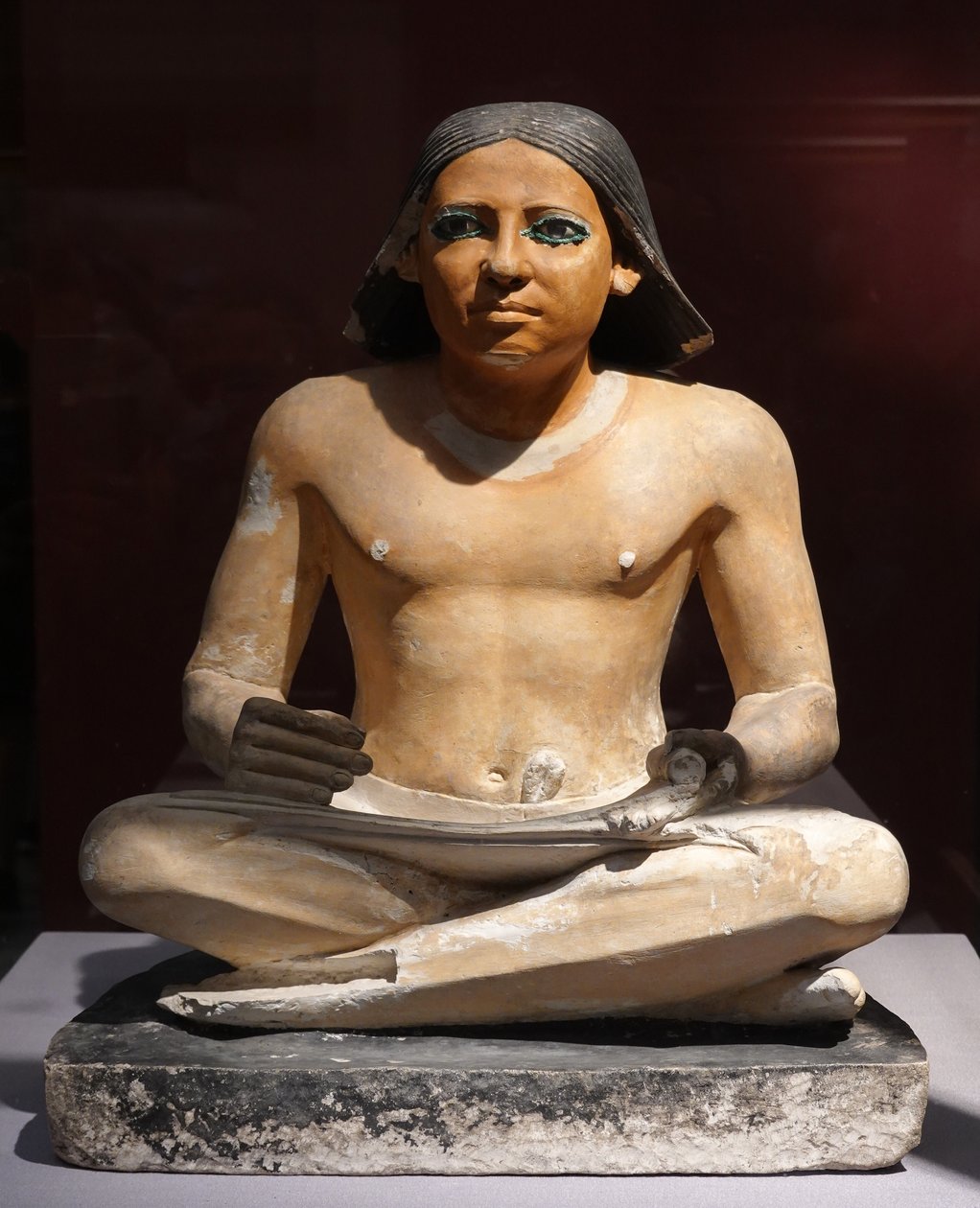 Escriba agazapado, V Dinastía (escultura) de Egyptian 5th Dynasty