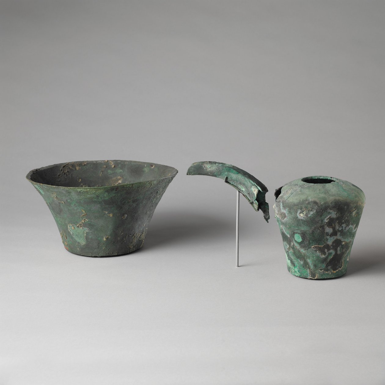 Jarra y palangana de Egyptian 6th Dynasty