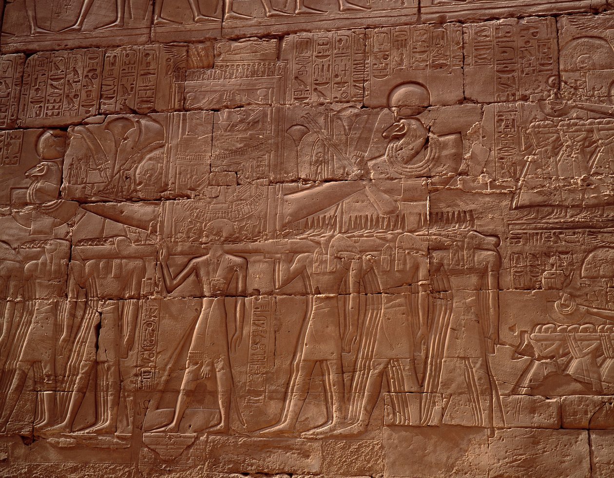 Antigüedad egipcia: relieve del templo de Karnak, Luxor, Egipto de Egyptian Egyptian