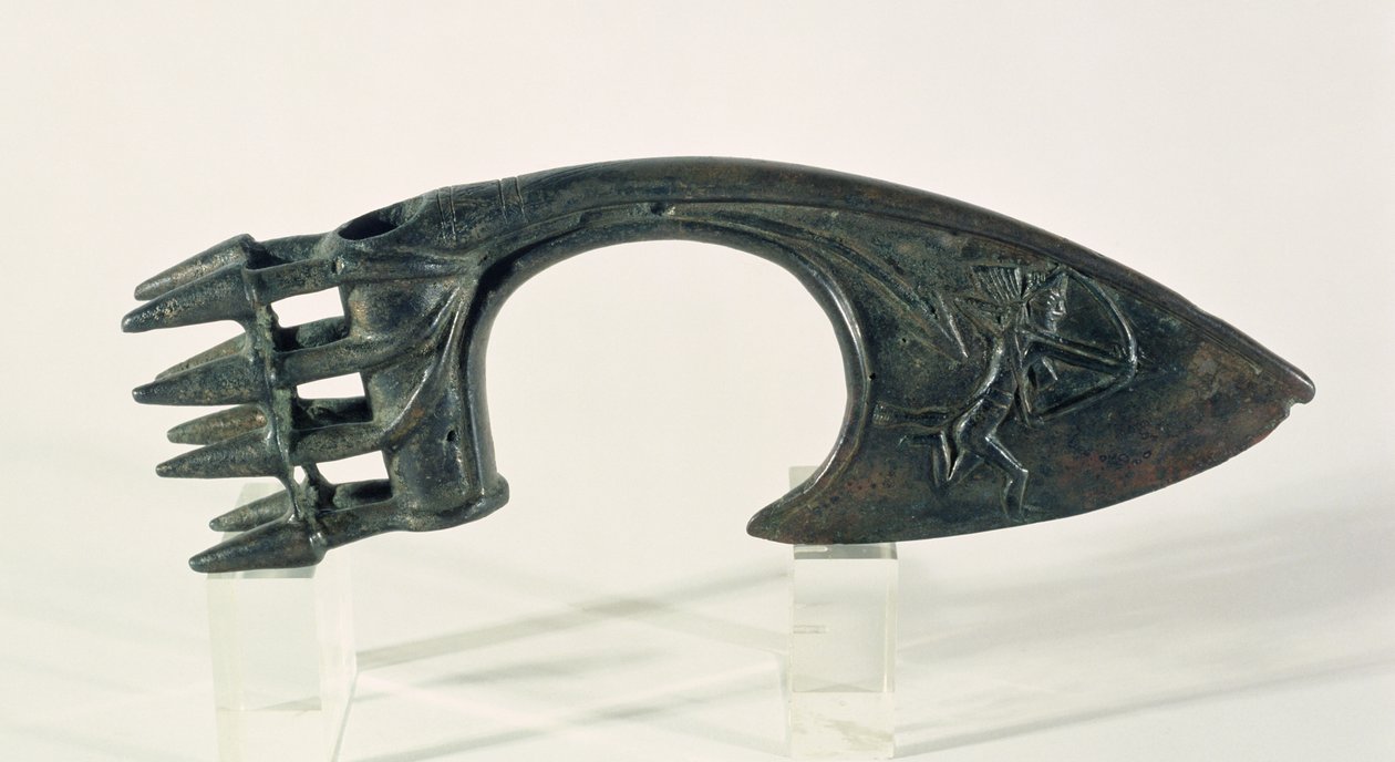 Hoja de hacha que representa a un arquero, posiblemente de Lorestan, Irán, finales del segundo o principios del primer milenio a.C. (bronce) de Elamite