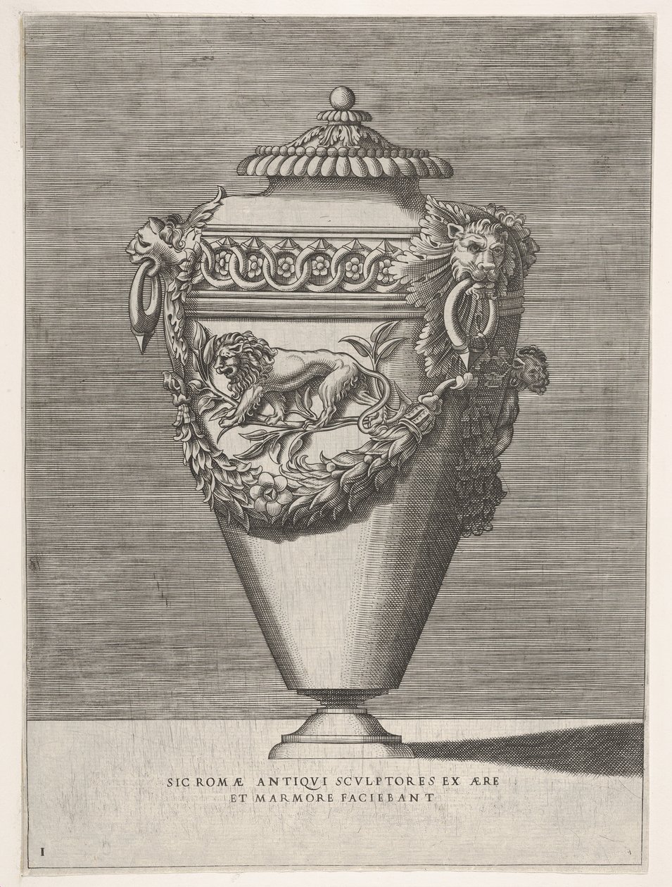 Urna antigua con tapa decorada con un motivo de anillos de diamantes y leones, de Vasijas de Enea Vico