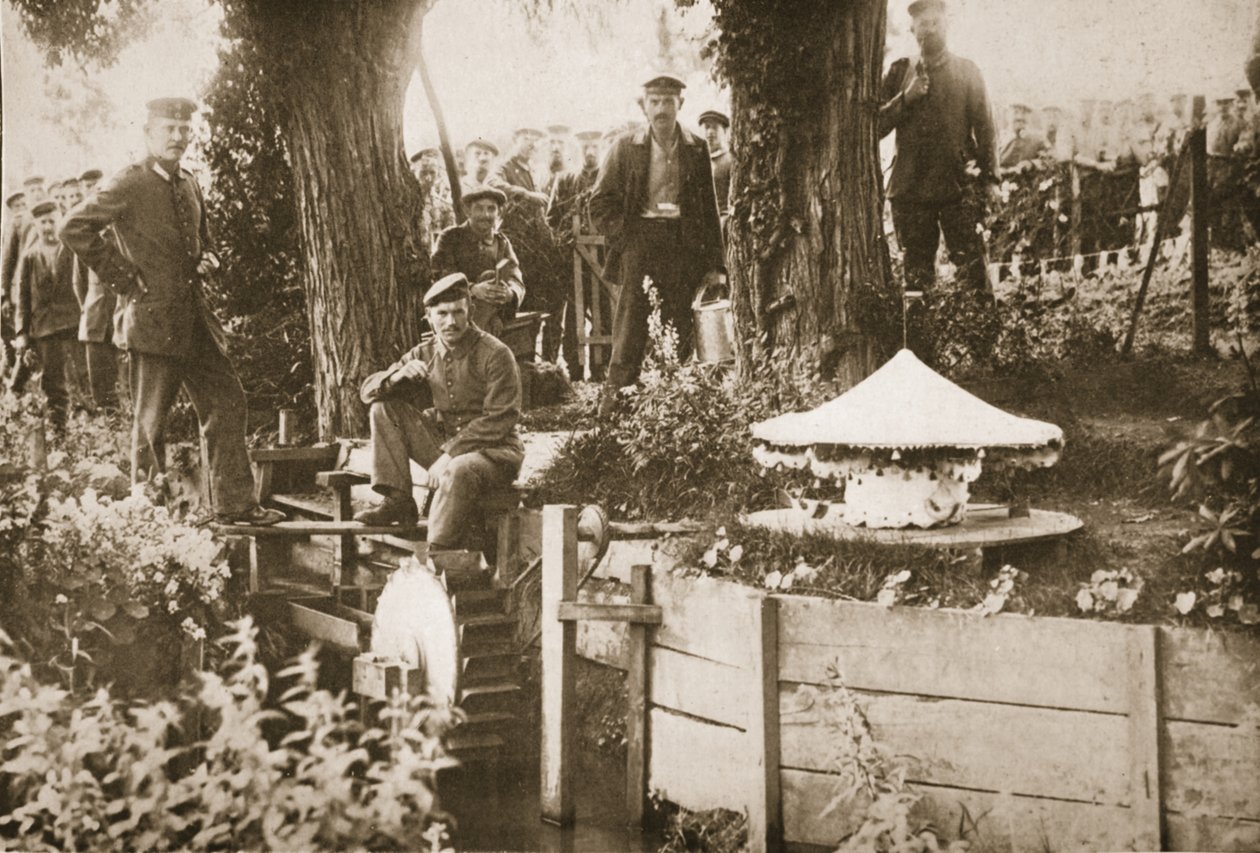 Un Molino de Agua Modelo, Eastcote, ilustración de Prisioneros Alemanes en Gran Bretaña de English Photographer