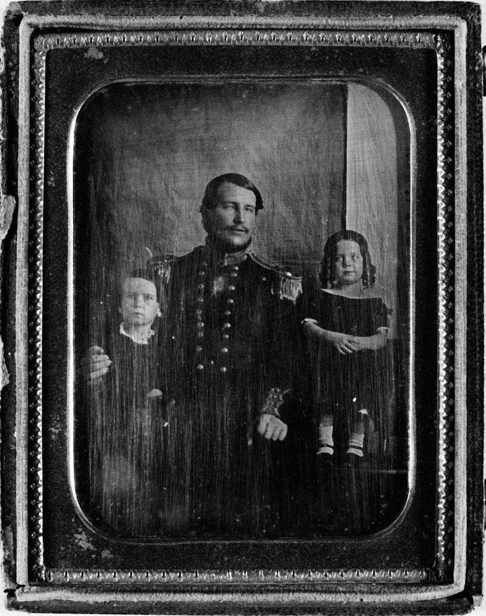 Cirujano asistente Christopher Bakewell Bassano y familia, c.1850 de English Photographer