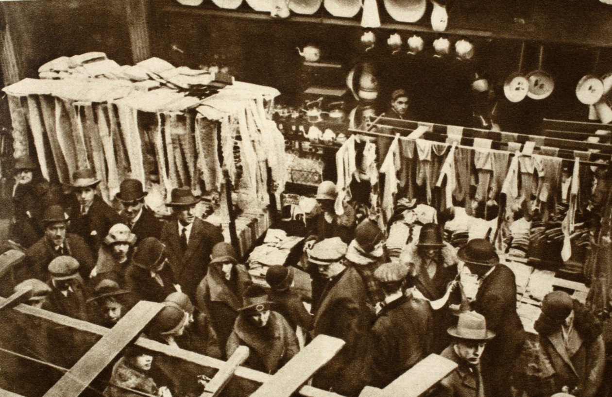 Mercado de Berwick Street, Soho, un sábado, de Wonderful London, publicado 1926-27 de English Photographer