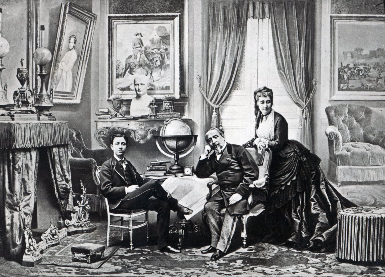 Emperador Napoleón III con la emperatriz Eugenia y el príncipe imperial en Camden Place, Chislehurst en 1872 de English Photographer