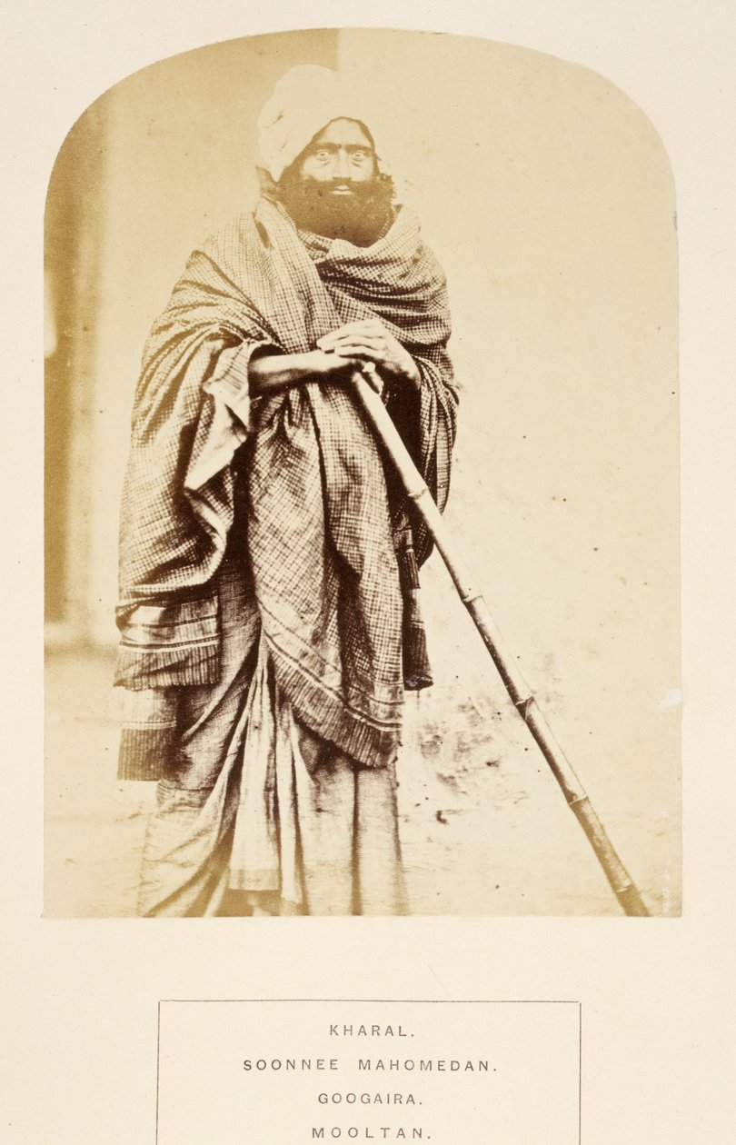 Kharal, Soonnee Mahometano, Googaira, Mooltan, de The People of India, por J. Forbes Watson, publicado en 1868 de English Photographer