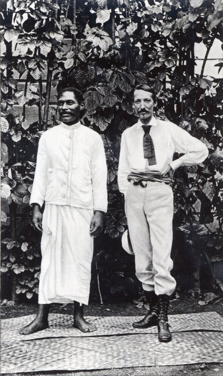 Robert Louis Stevenson y su amigo Tuimale Aliifono de English Photographer