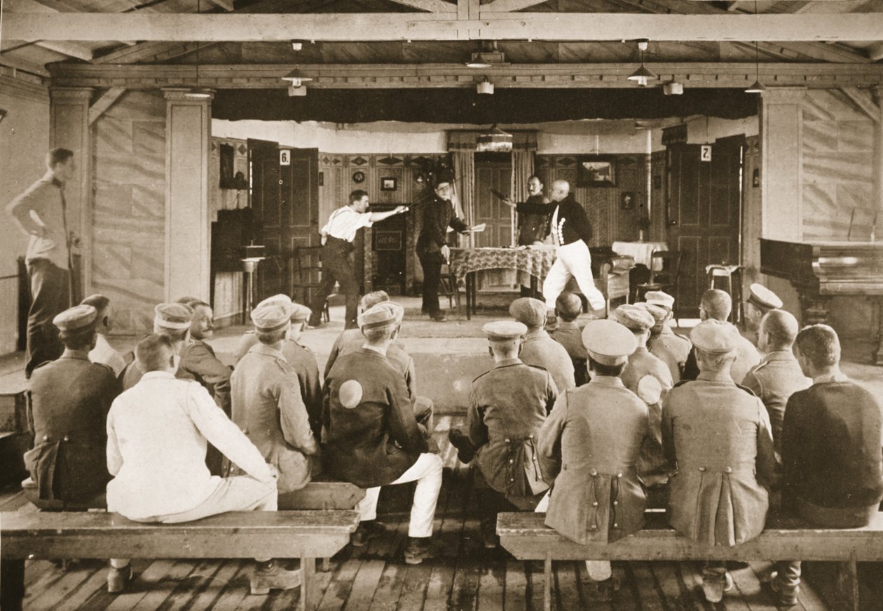 El Teatro: Un Ensayo General, Dorchester, ilustración de Prisioneros Alemanes en Gran Bretaña de English Photographer
