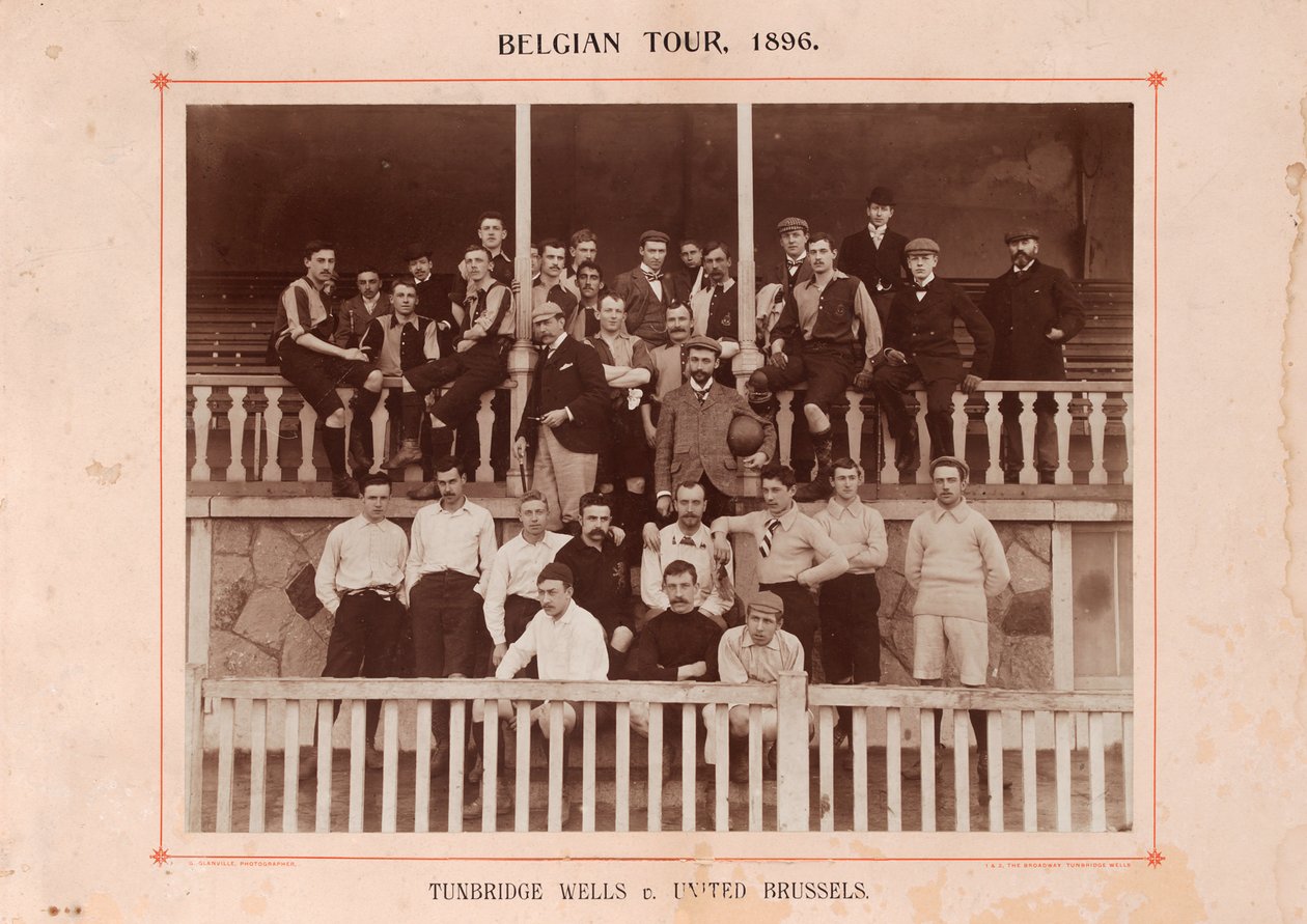 Tunbridge Wells y Bruselas Unida, durante un recorrido por Bélgica, 1896 de English Photographer