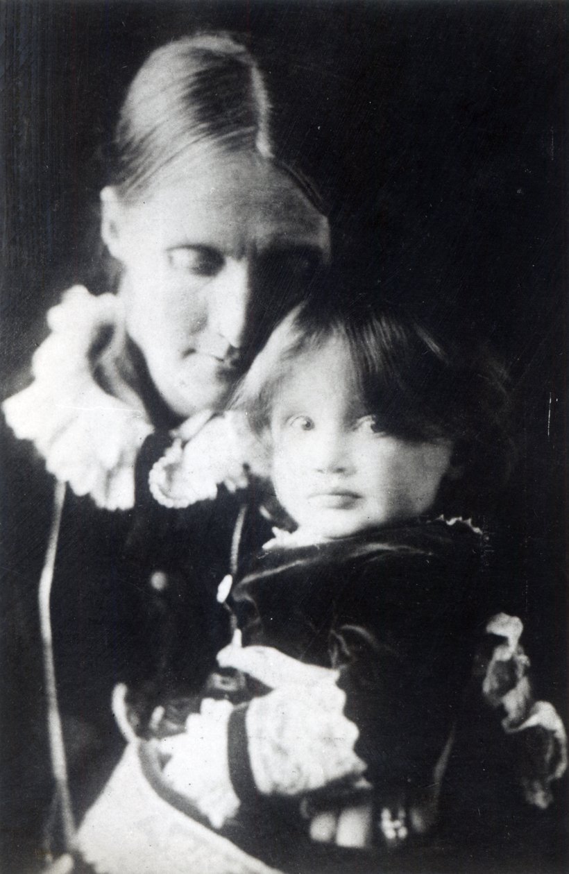 Virginia Woolf, con su madre Julia, 1884 de English Photographer
