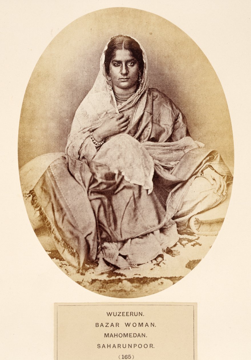 Wuzeerun, Mujer del Bazar, Mahometana, Saharunpoor, de The People of India, por J. Forbes Watson, publicado en 1868 de English Photographer