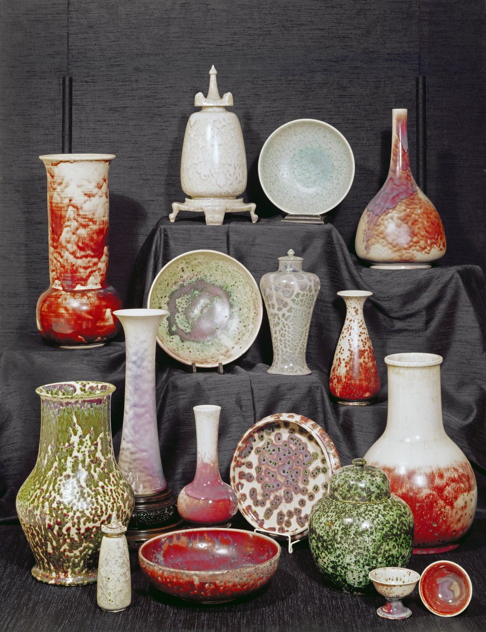 Colección de cerámica Ruskin de English School