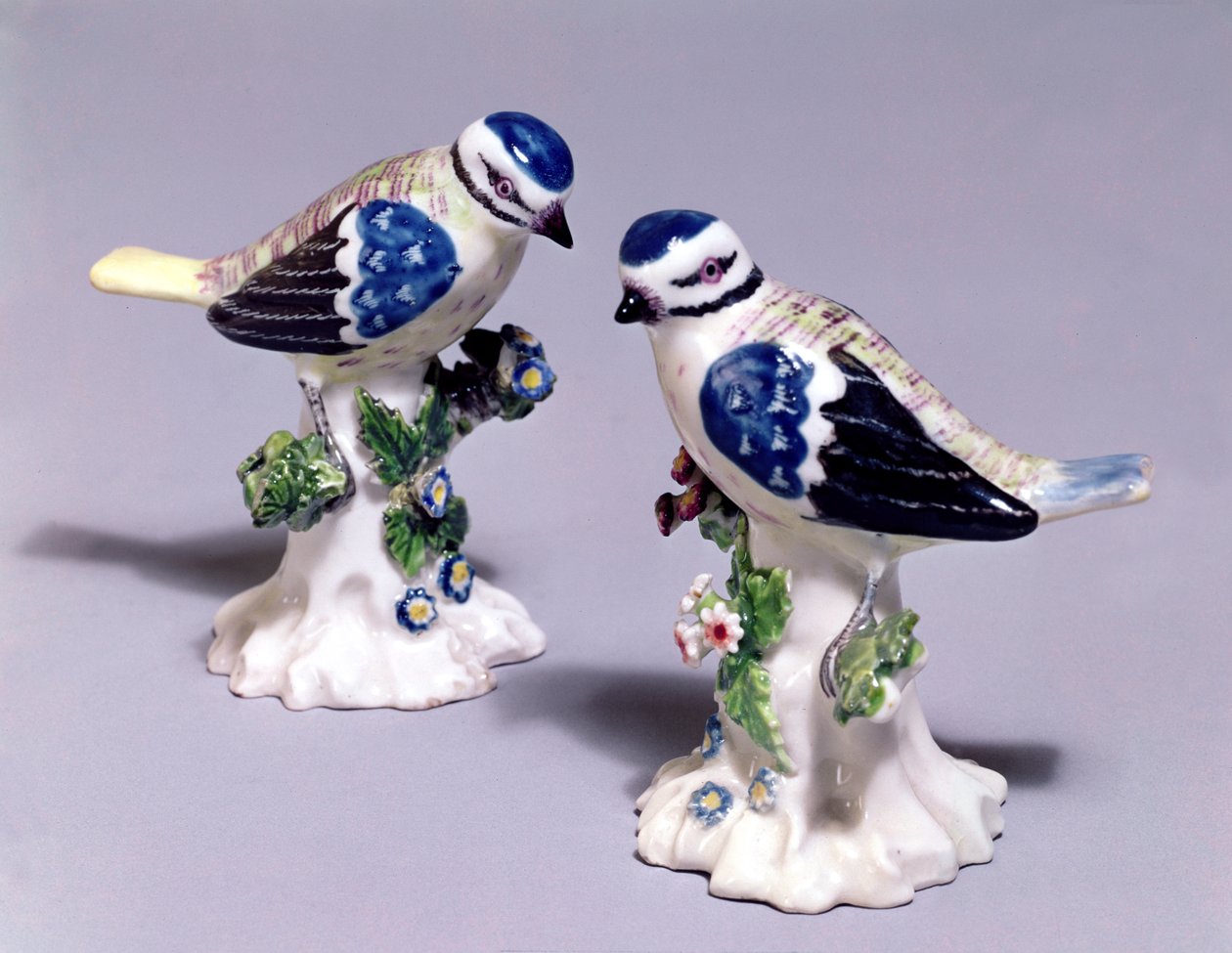 Figuras de herrerillos de Derby, c.1760 de English School