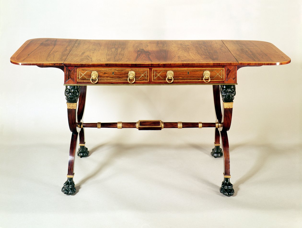 Mesa de sofá, período de la Regencia de English School
