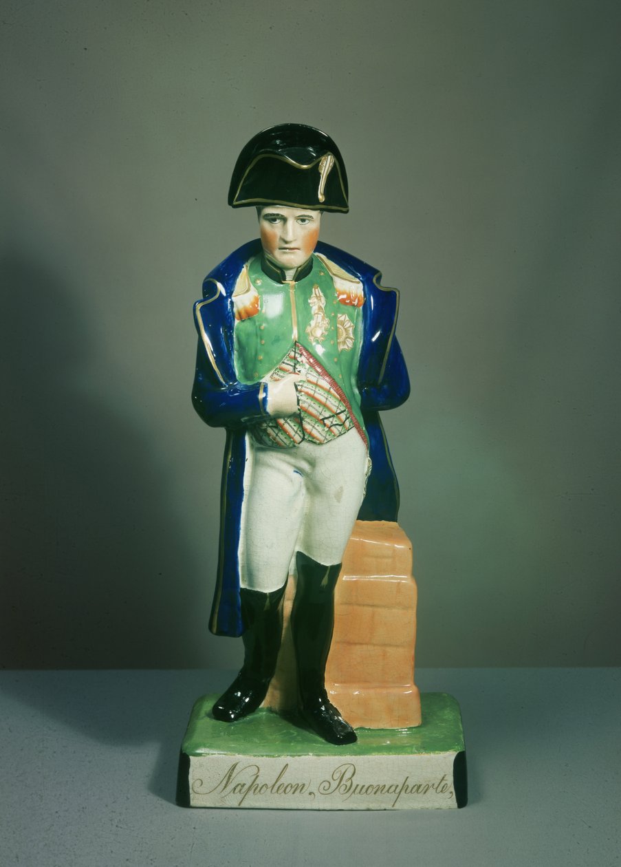 Figura de Staffordshire de Napoleón Bonaparte de English School