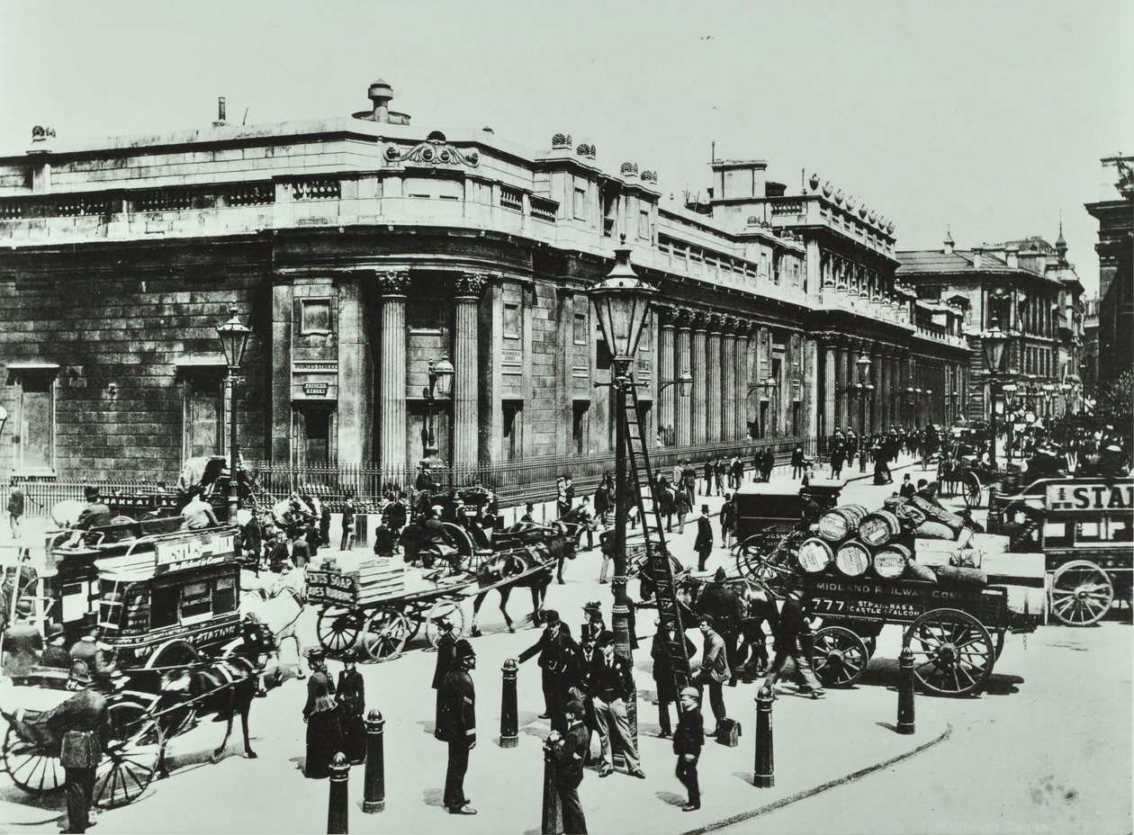 Banco de Inglaterra, Threadneedle Street, Ciudad de Londres, 1890 de English Photographer