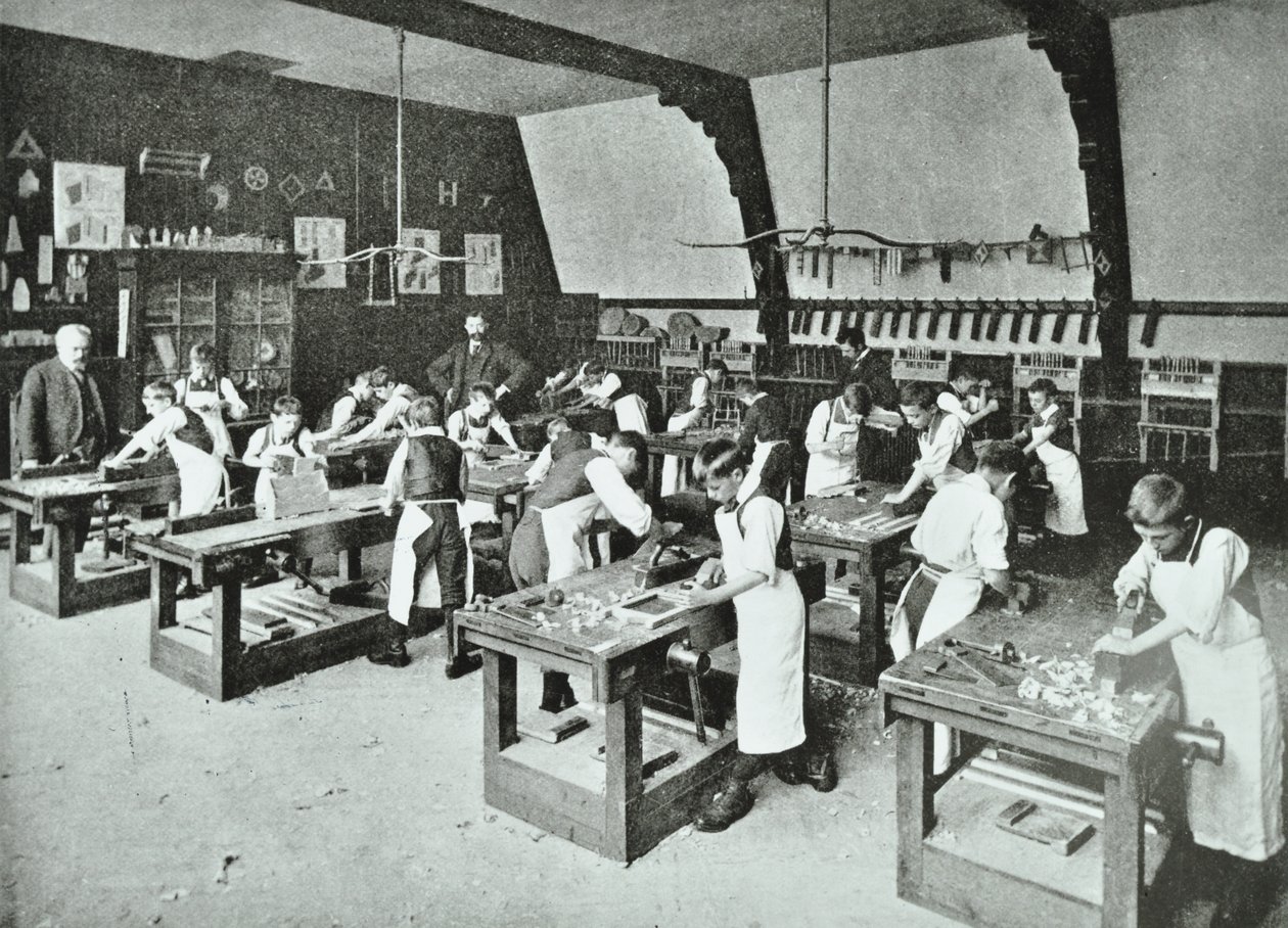 Clase de carpintería, 1896 de English Photographer