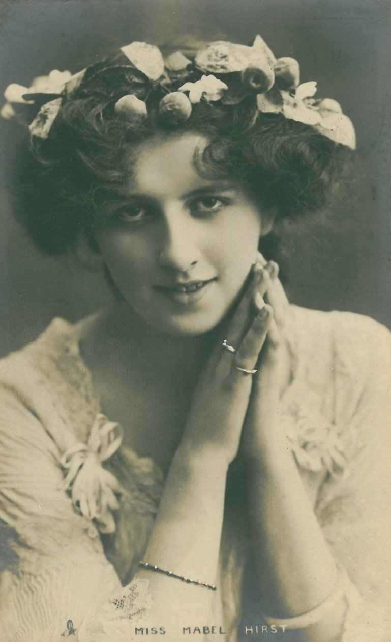 Celebridades del escenario: Miss Mabel Hirst, c.1903-08 de English Photographer