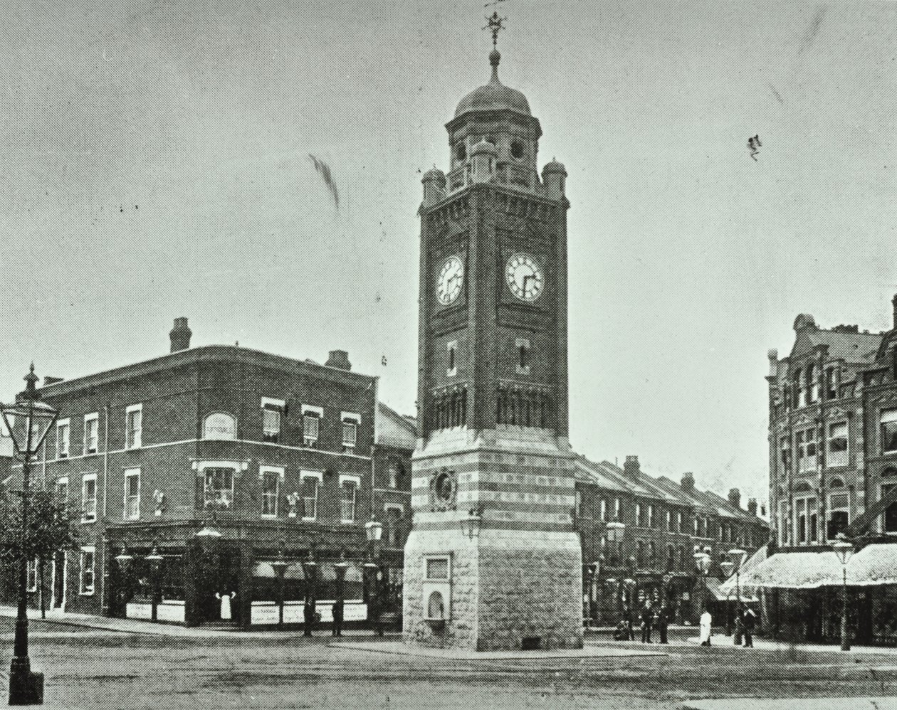 Torre del Reloj, The Broadway, Crouch End, 1890 de English Photographer