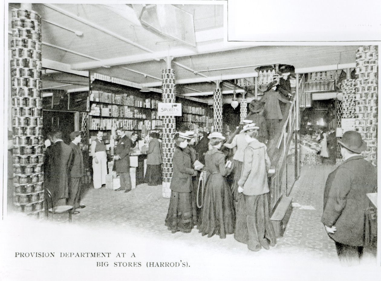 Departamento de provisiones de Harrods, c.1901 de English Photographer