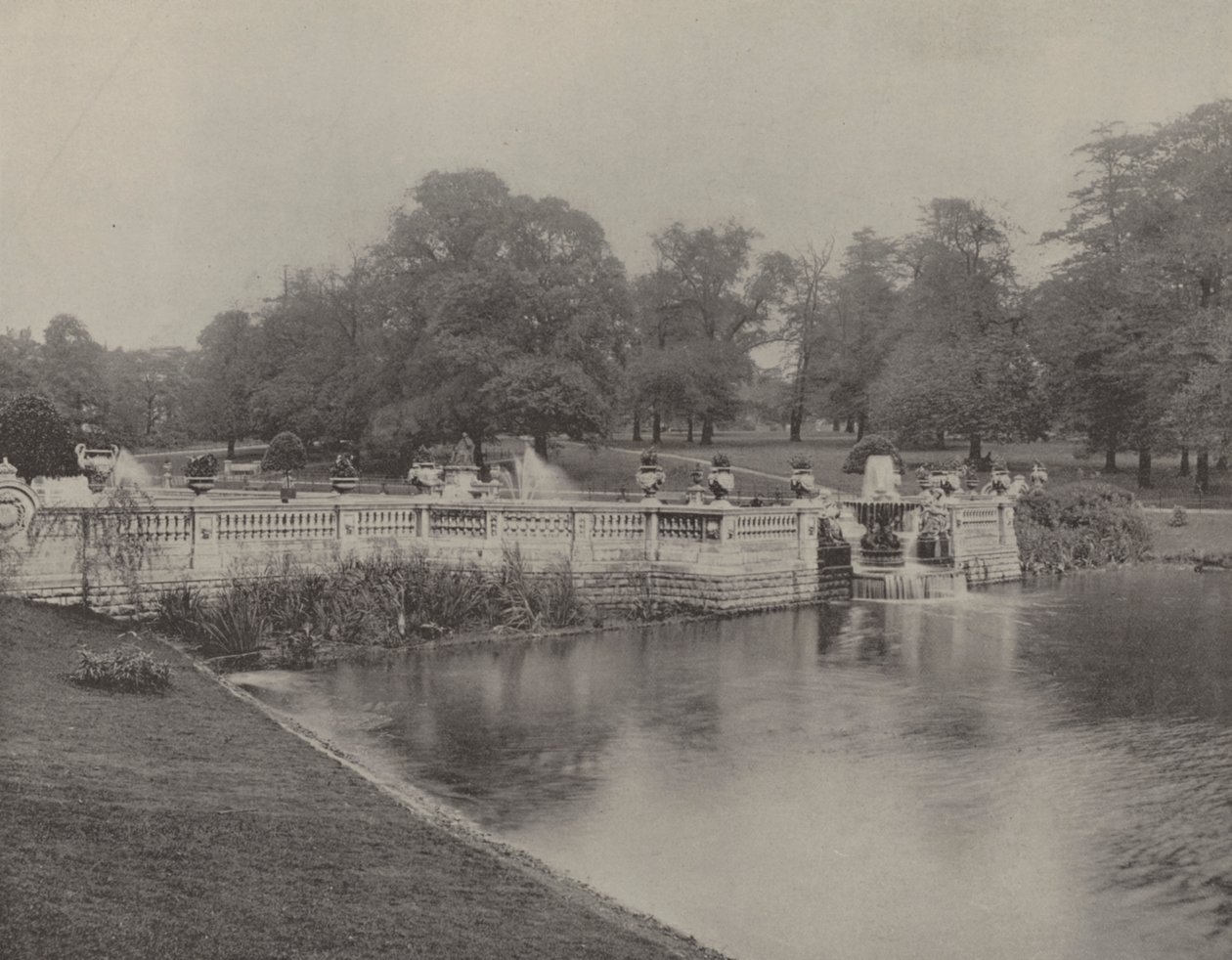 Jardines de Kensington (foto b/n) de English Photographer