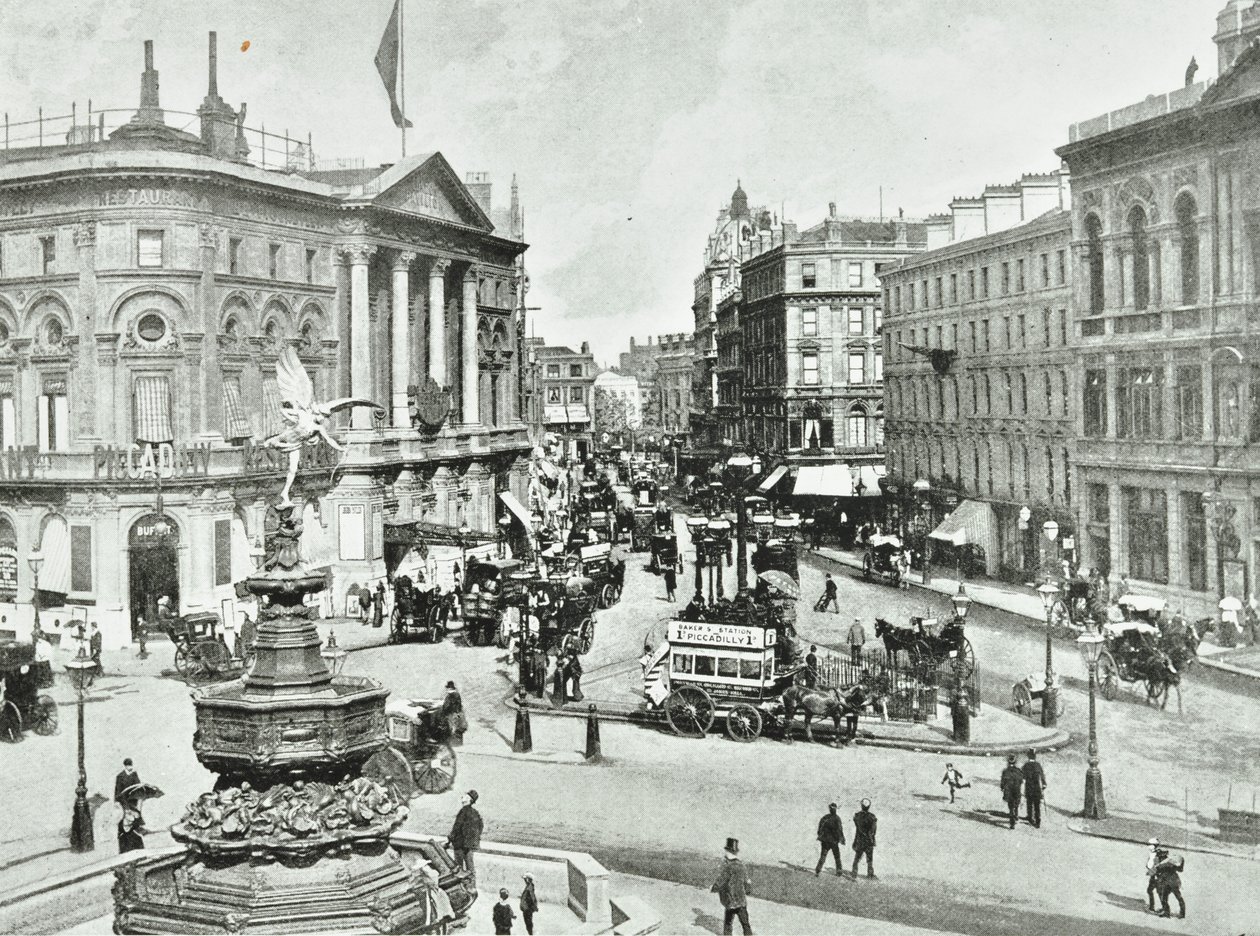 London Pavilion, Piccadilly Circus, Westminster LB: mirando al este, 1896 de English Photographer