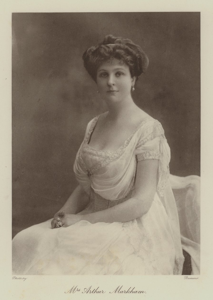 Sra. de Arthur Markham (foto b/n) de English Photographer