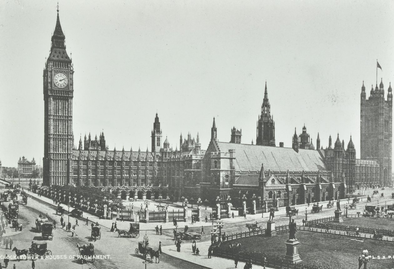 Parliament Square, Westminster LB: mirando al este hacia Big Ben y las Casas del Parlamento, 1895 de English Photographer