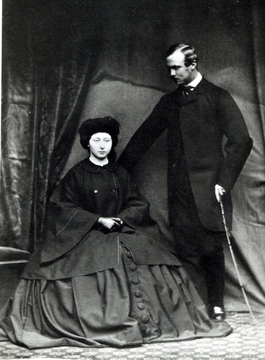 Princesa Alicia y Príncipe Ludwig de Hesse, 1860 de English Photographer