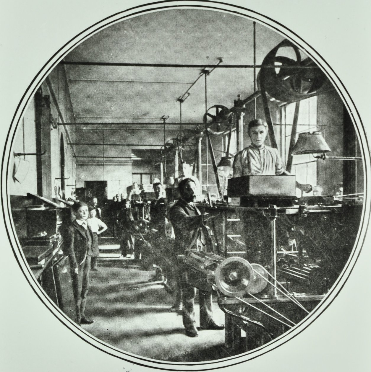 Departamento de impresión, Banco de Inglaterra, Threadneedle Street, Ciudad de Londres, 1890 de English Photographer