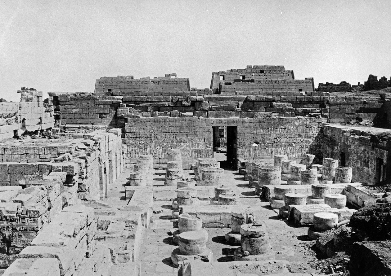 La Sala de Columnas, 1906 de English Photographer