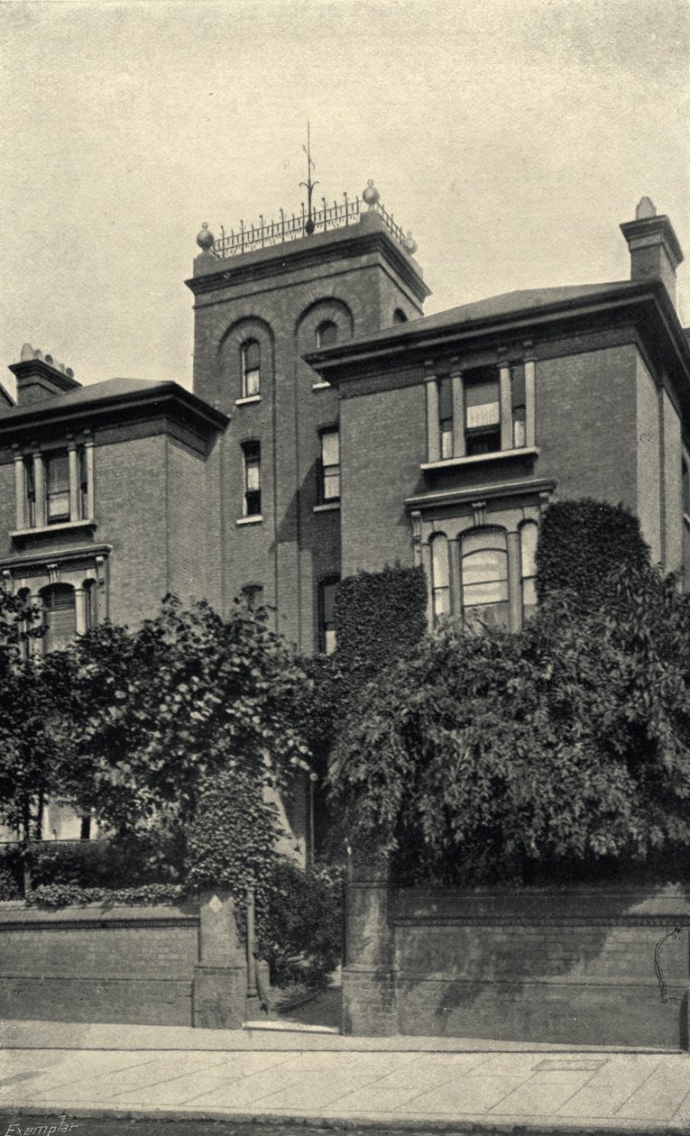 La casa de Theodore Watts-Dunton (1832-1914) en Putney Hill de English Photographer