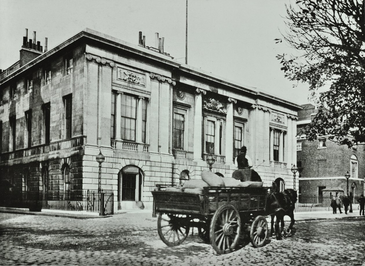 Trinity House, Trinity Square, Ciudad de Londres, 1890 de English Photographer