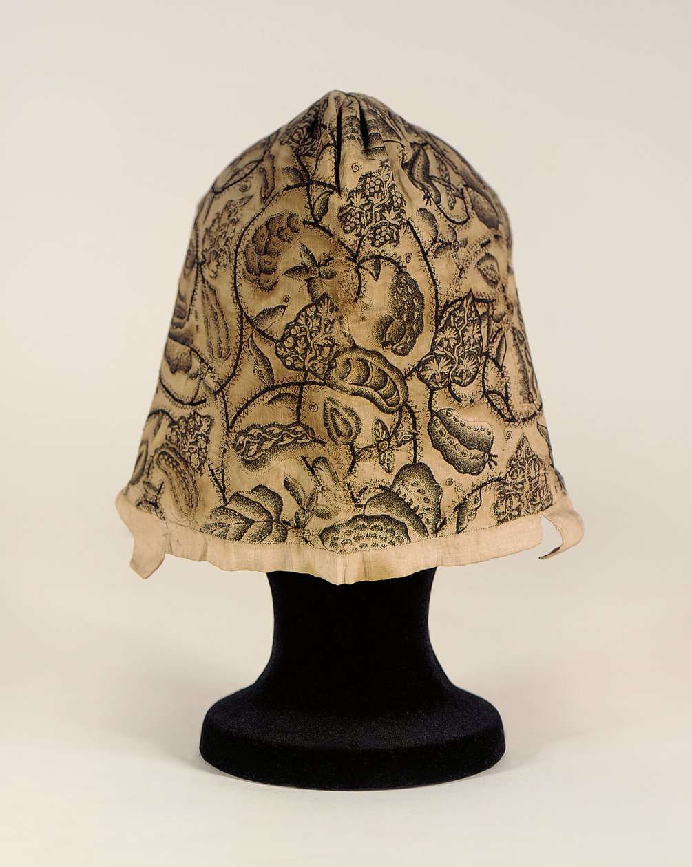 Un fino cofia de blackwork, 1620-40 de English School