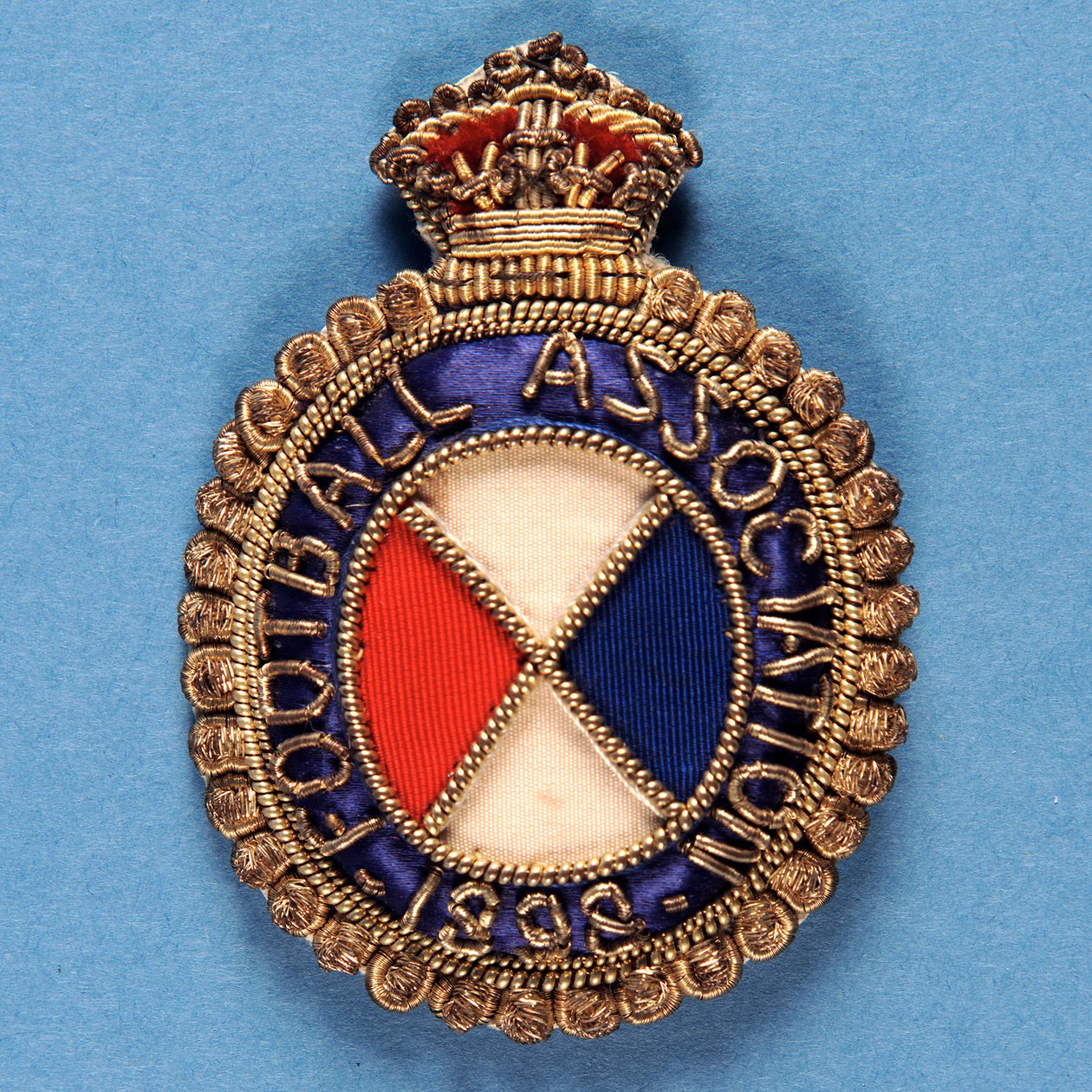 Insignia de la Asociación de Fútbol, 1898 de English School