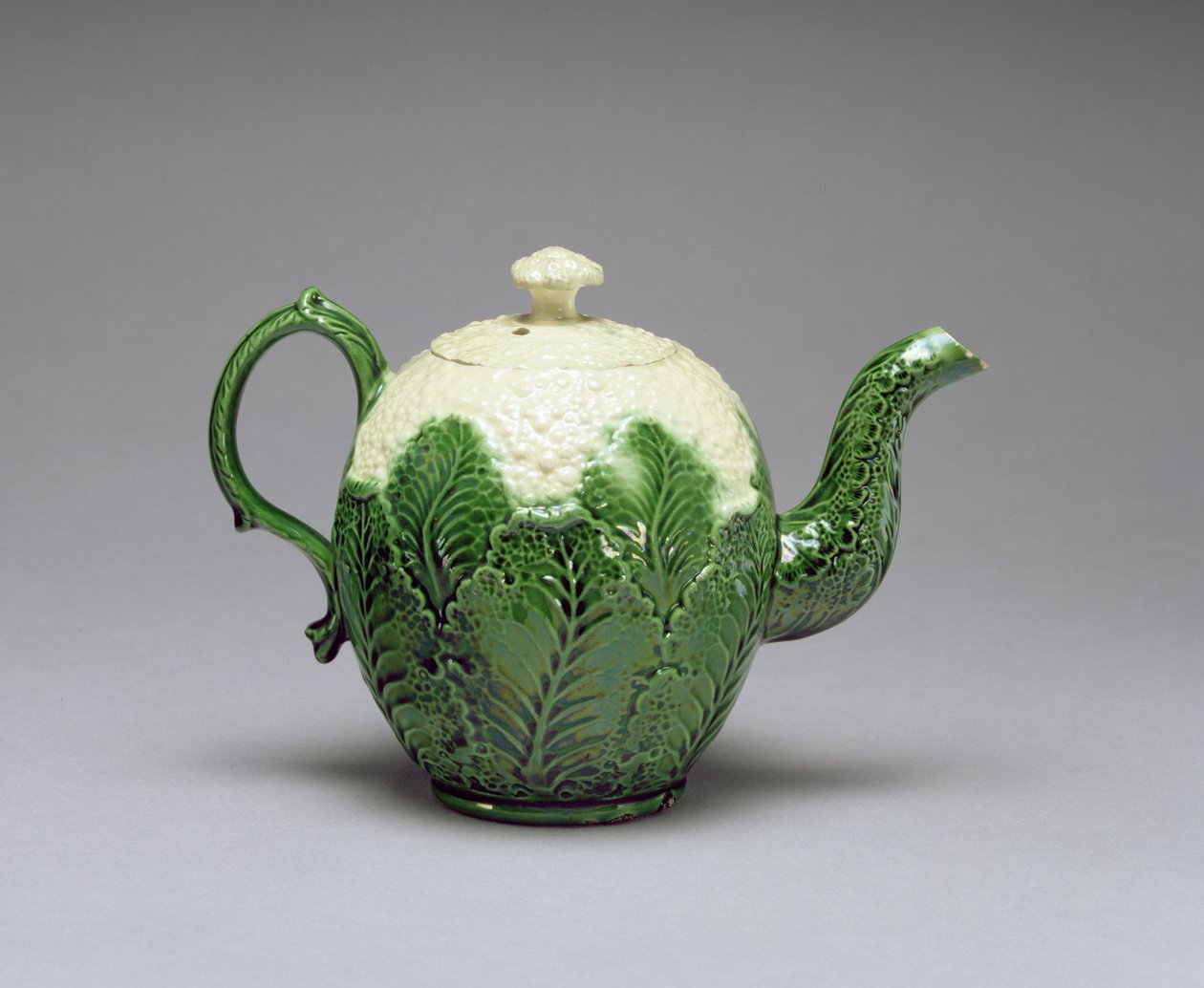 Tetera de coliflor, de Burlem, Staffordshire, c.1759-66 de English School