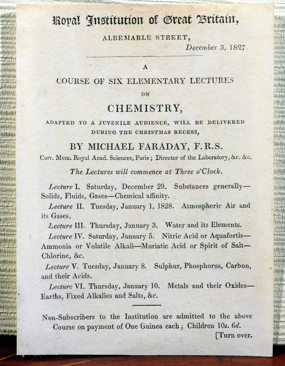 Folleto navideño para Seis conferencias elementales sobre química por Michael Faraday, 3 de diciembre de 1827 de English School