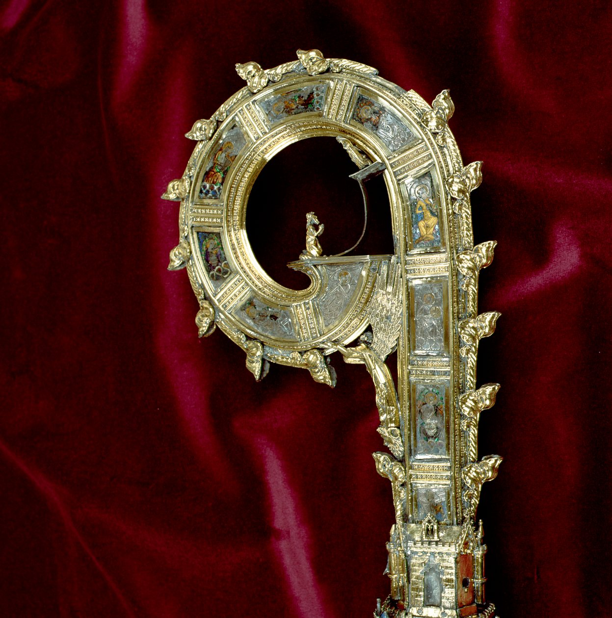 Gancho del báculo de William of Wykeham (c.1320-1404): lado de Pablo (plata dorada) (detalle) de English School