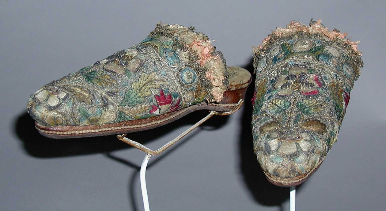 Mulas de principios del siglo XVII de English School
