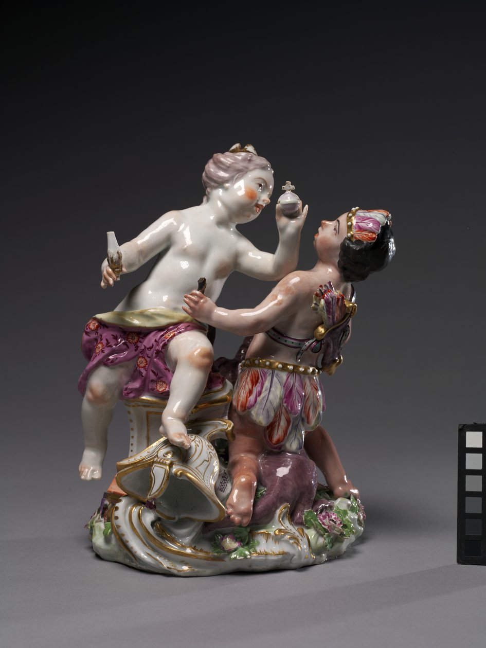 Europa y América, fabricado por Chelsea Porcelain Factory, c.1760 de English School
