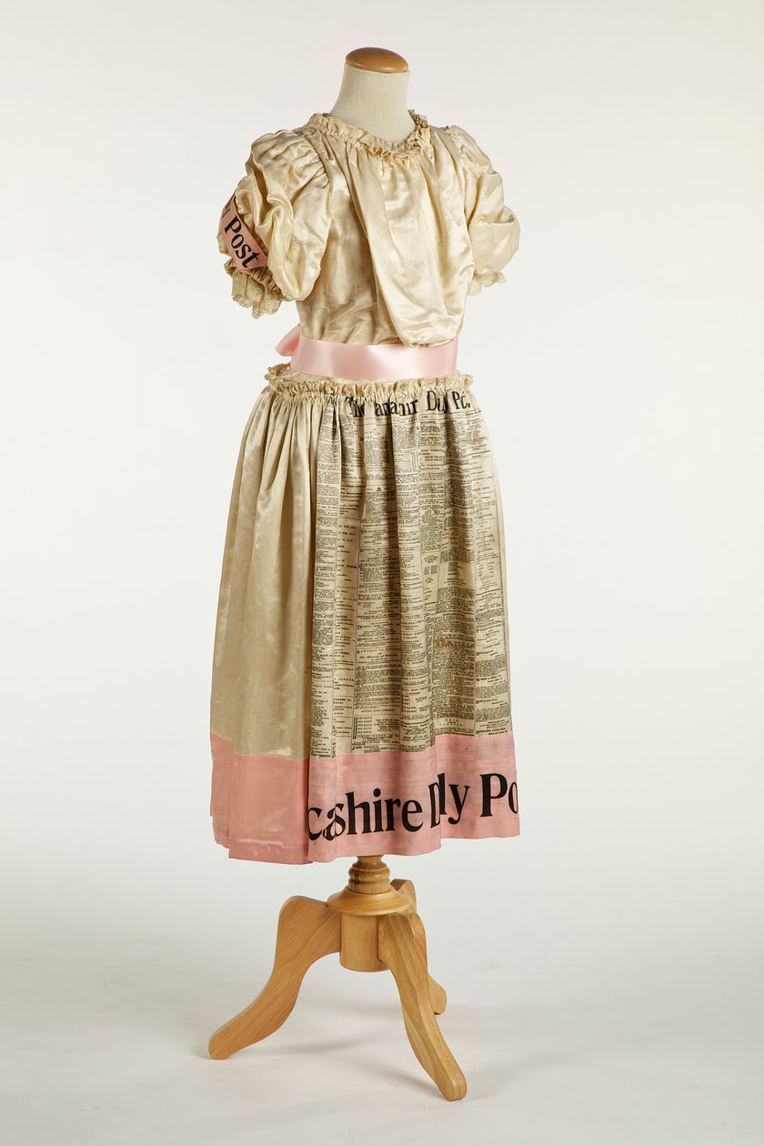Vestido de fantasía para niña, 1897 de English School