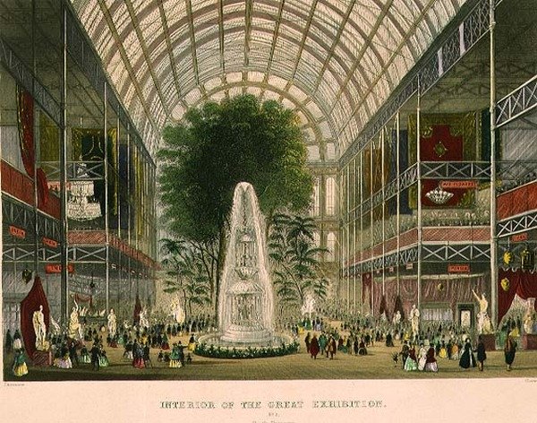 Interior de la Gran Exposición de English School