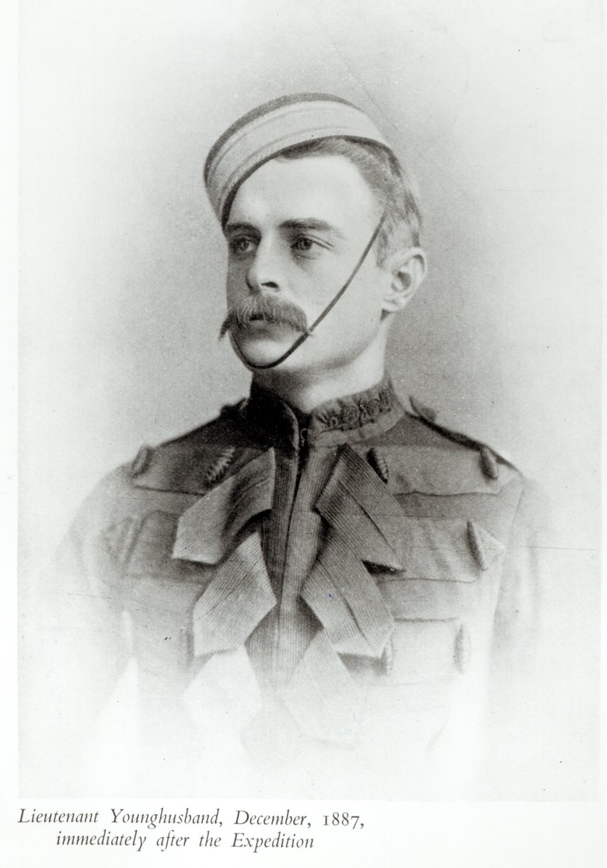 Fotografía de Sir Francis Younghusband (1863-1942) en 1887 de 