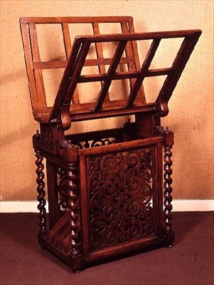 Soporte para impresiones, nogal con columnas torneadas, 1850-60 de English School