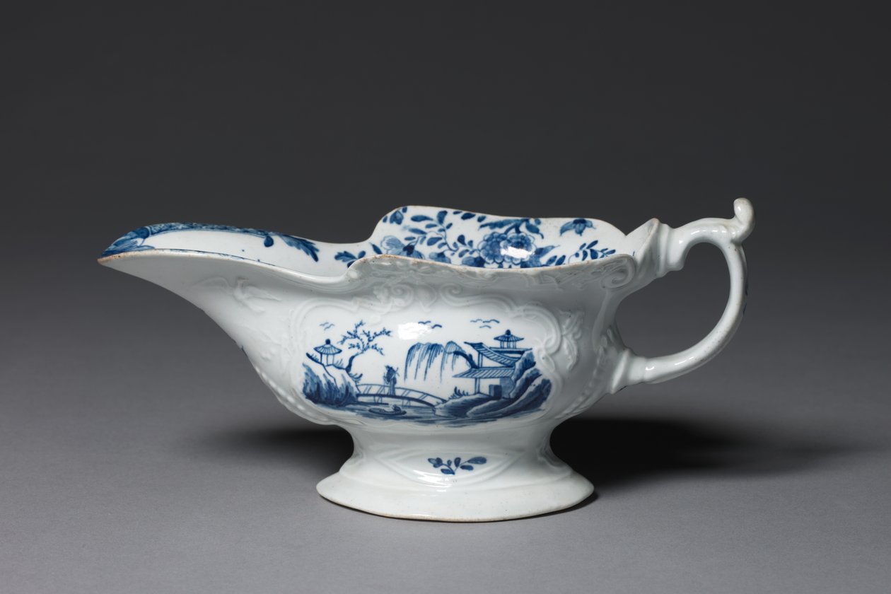 Salsera, posiblemente hecha por la Fábrica de Porcelana de Worcester o la Fábrica de Porcelana de Bristol, c.1752 de English School