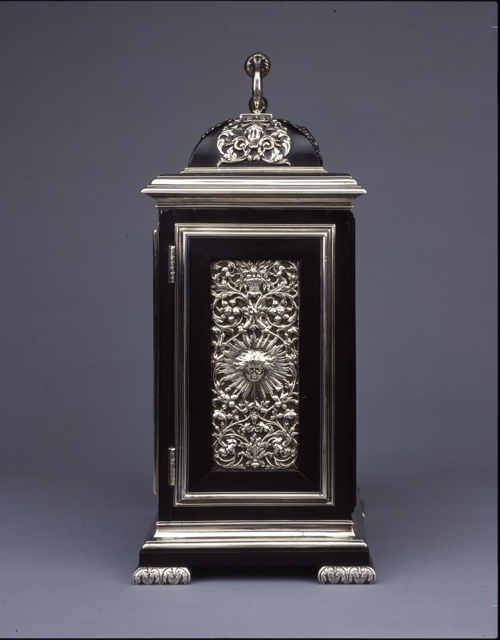El Barnard Tompion, Tompion y Banger, Londres, No. 460, reloj de repisa con sonería, c.1708 de English School