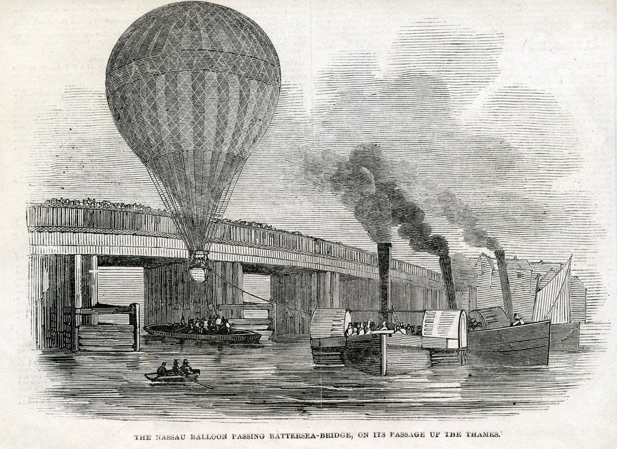 El globo Nassau pasando por el Puente de Battersea de English School