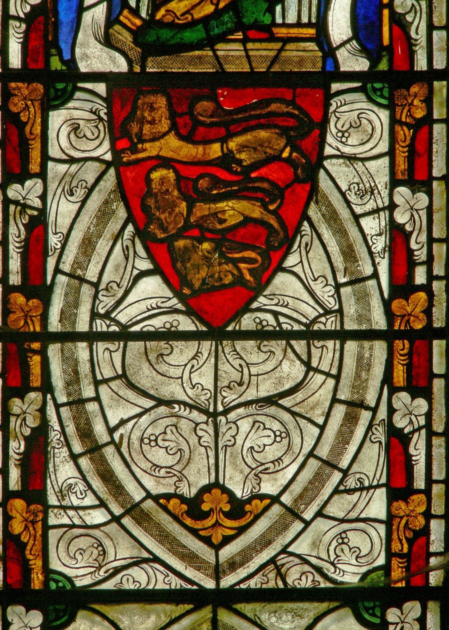 Ventana Ew que representa los brazos de Inglaterra y grisalla de English School