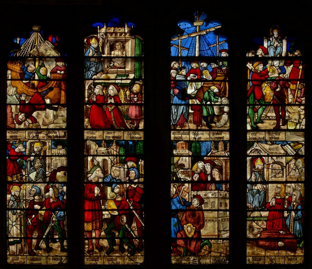 Ventana SaEw representando la ventana de San Nicolás de English School
